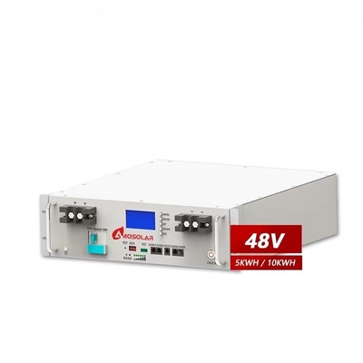 Batteria al litio da 48V 100Ah/200Ah montata su rack per le prestazioni del sistema solare fotovoltaico