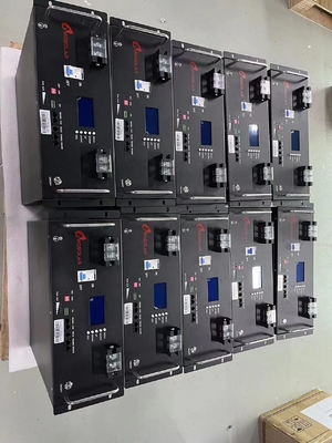 Batteria a ciclo profondo Li-Ion/Lithium 48V 100Ah 150Ah 200Ah 250Ah 300Ah per il sistema solare