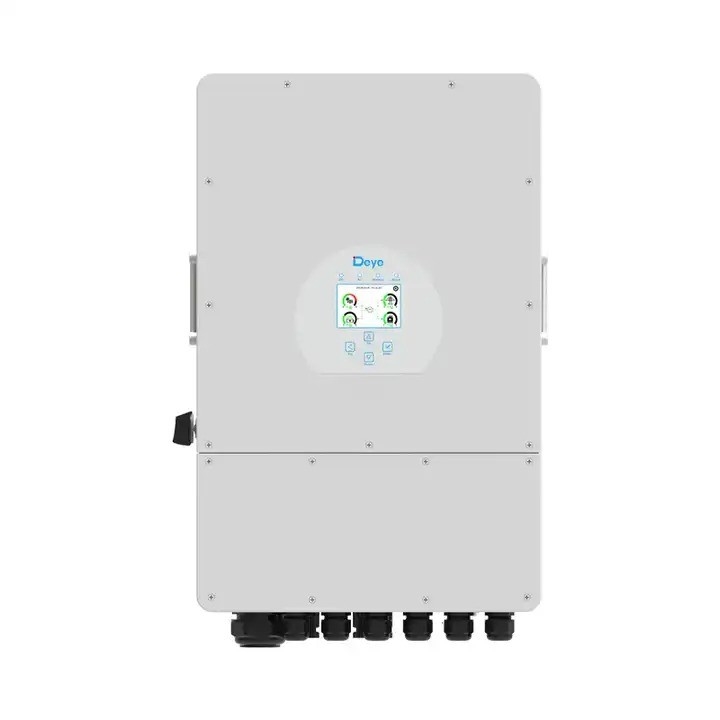 Invertitore solare ibrido a tre fasi da 10 kW Deye con batteria a bassa tensione